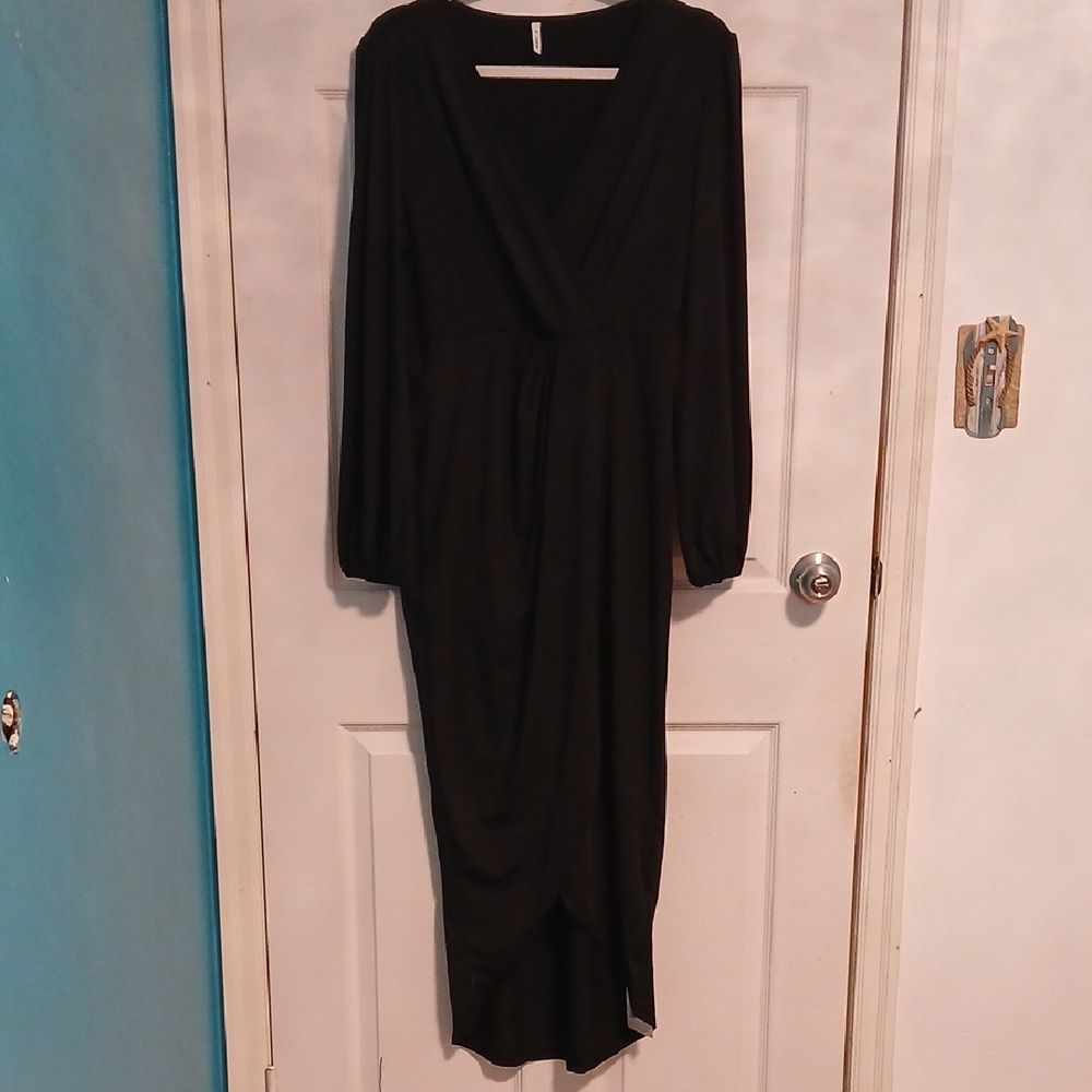 NWT HALARA Dress